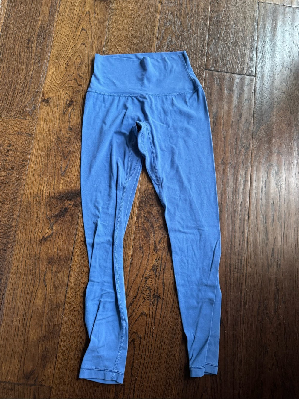 Aritzia golden infinite leggings
